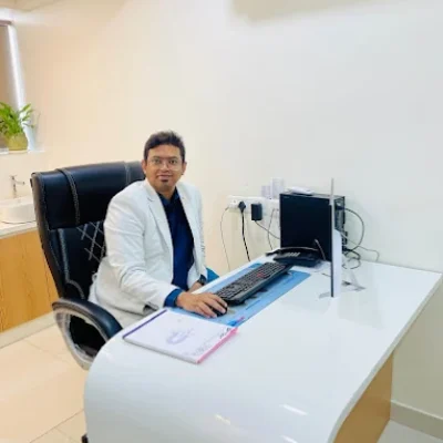 Dr. Siddhesh Parab – Best Orthopedic Surgeon in Wakad
